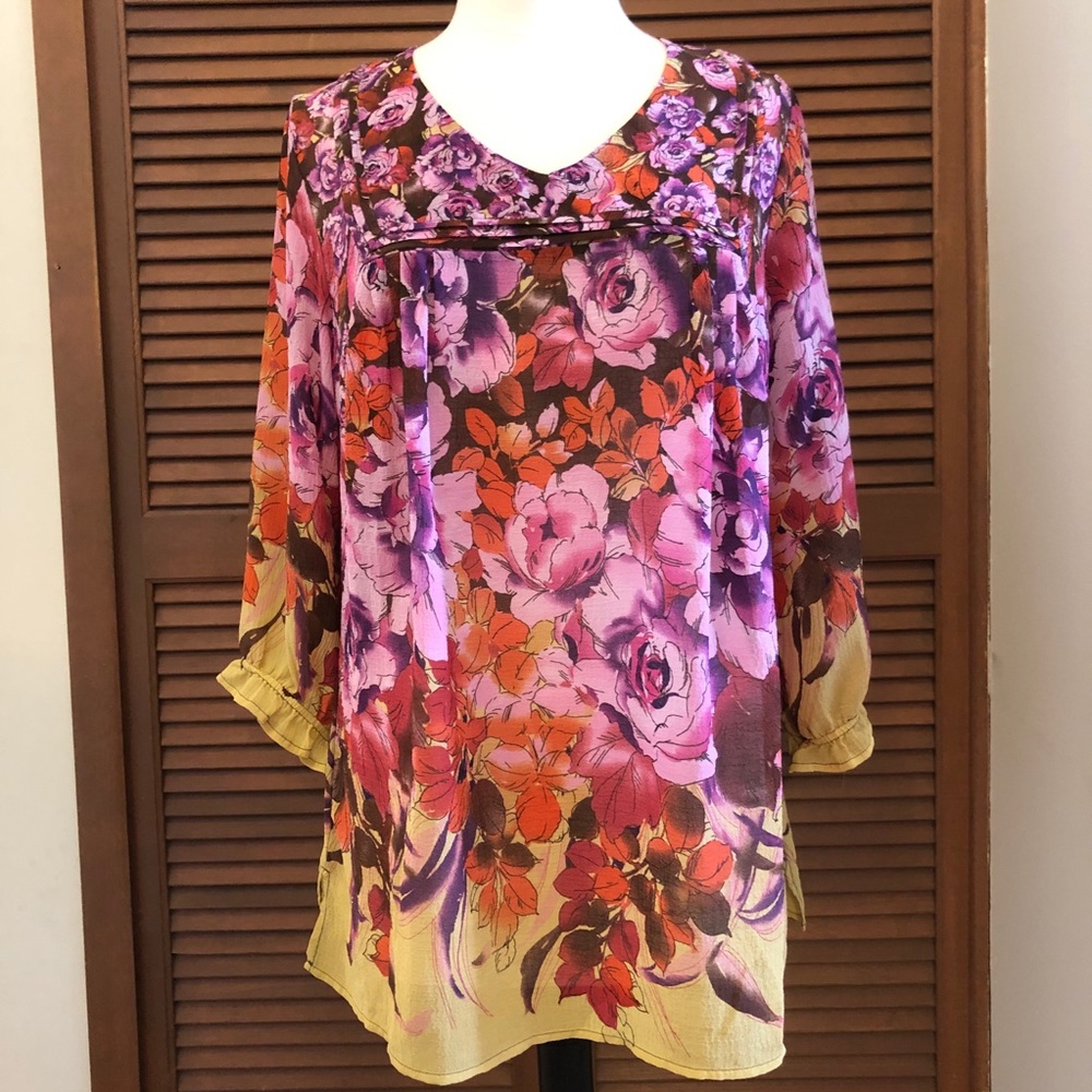 Avenue pink floral top 14/16 plus size